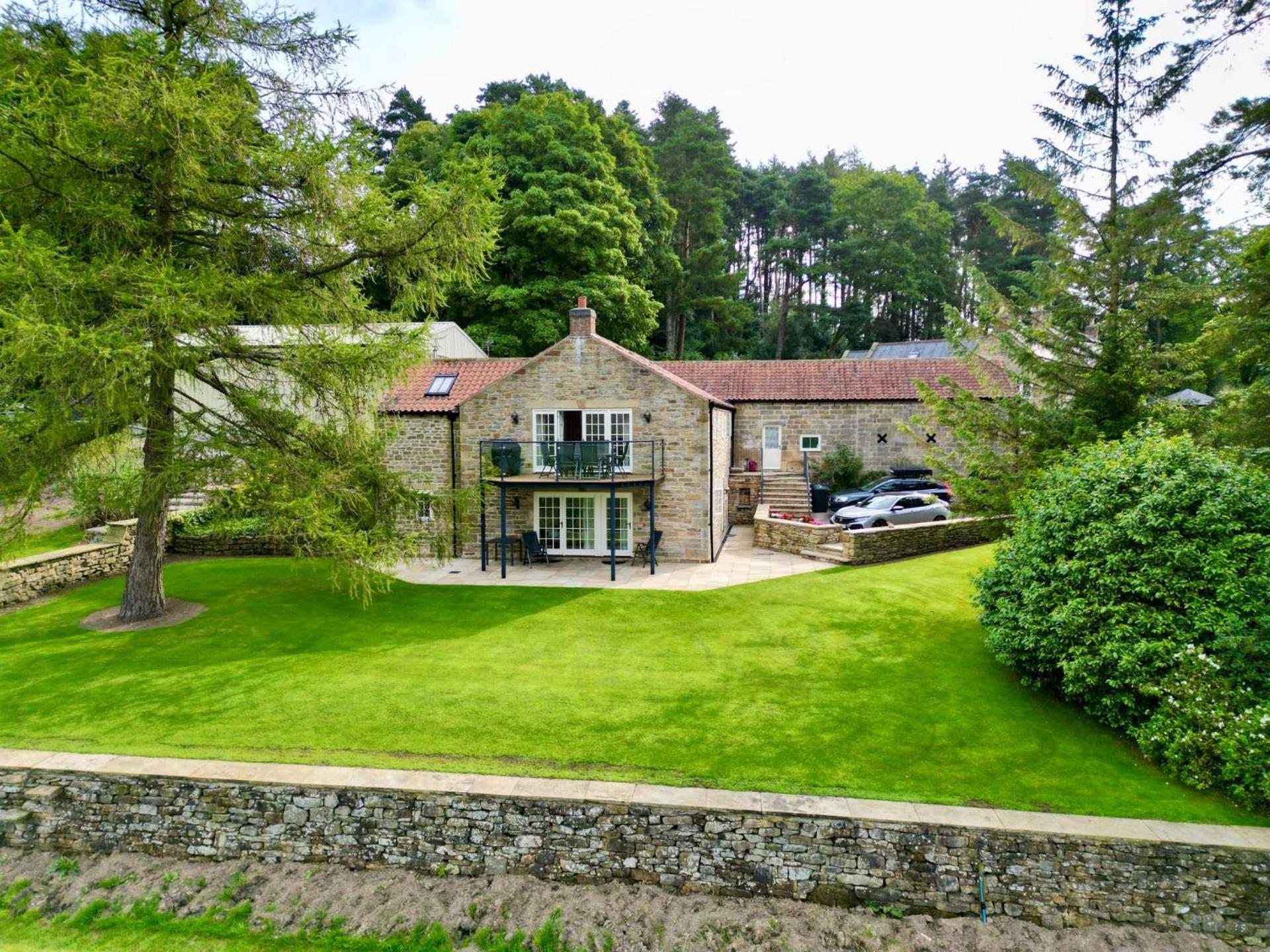 The Barn At Rigg End * Rosedale Abbey